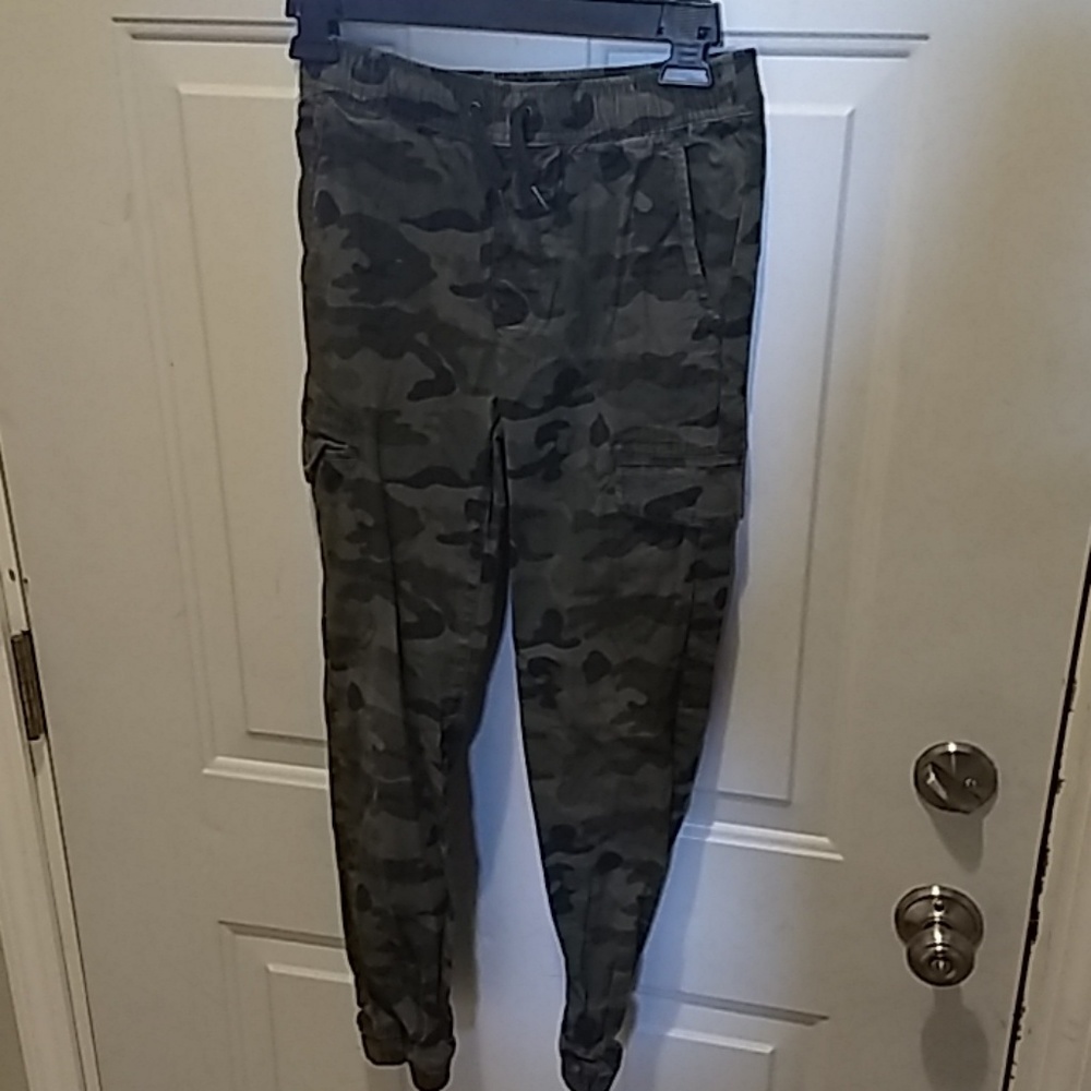 2/$15 Old Navy boys can jogger cargo pants